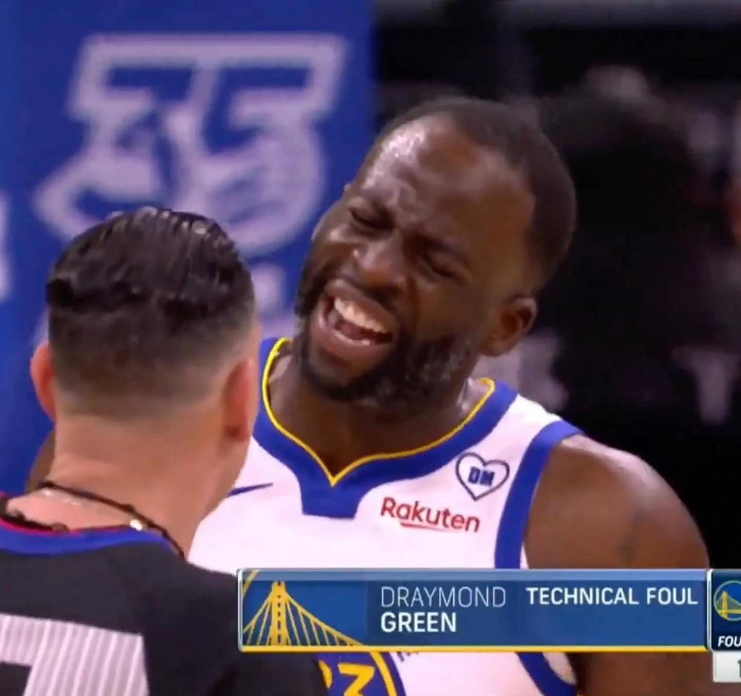 DB彩票官方网站-关于勇士主教练抨击裁判：不公平判罚的信息