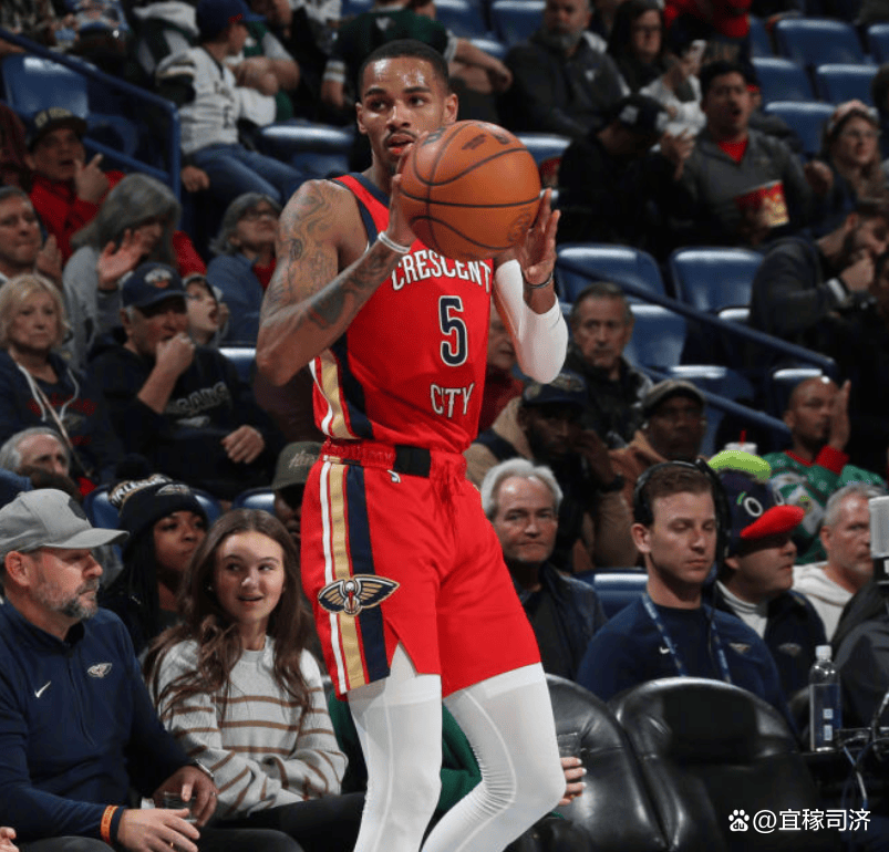 多宝彩票-科尔切斯特主场惊险逆转获胜