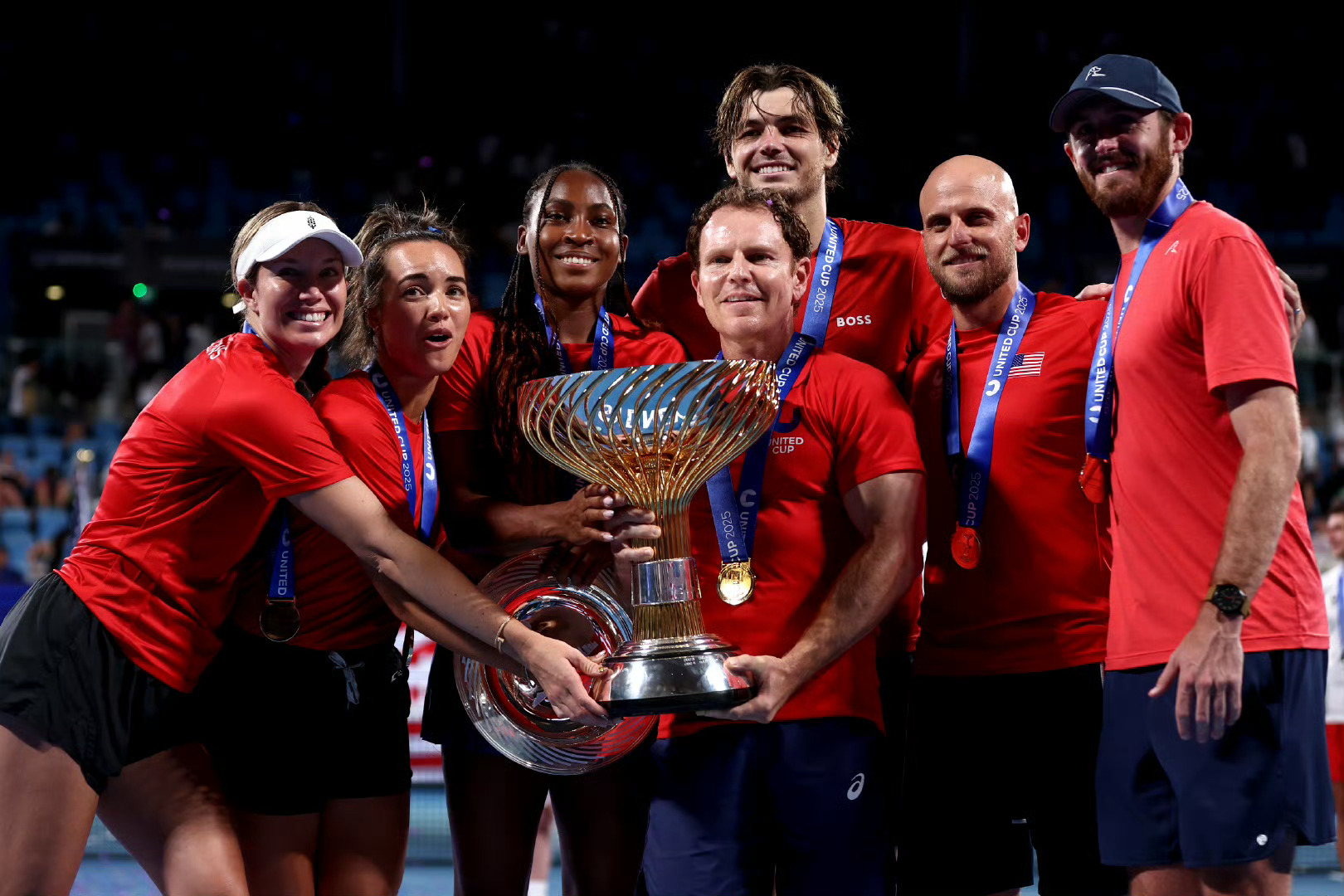 -美国妇女篮球队赢得奥运最后卡位赛