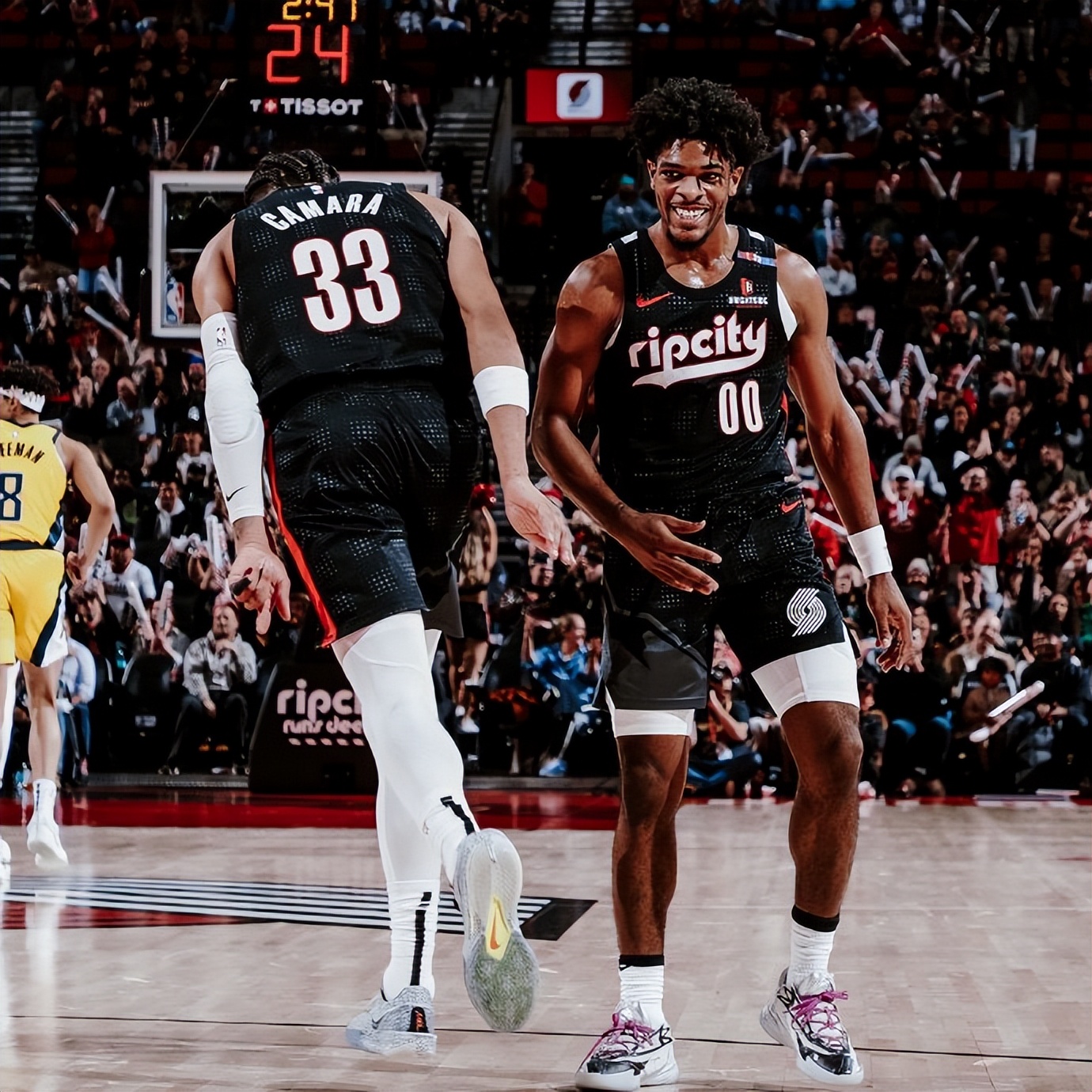 DB彩票平台-关于开拓者核心遭遇伤病，球队连败暴露问题的信息