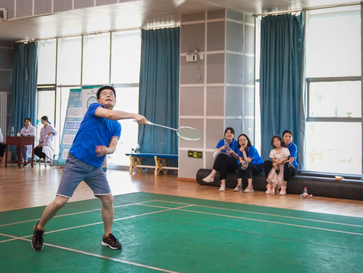 拔得头筹!运动员精准发挥获得胜利 拔得头筹!运动员精准发挥获得胜利