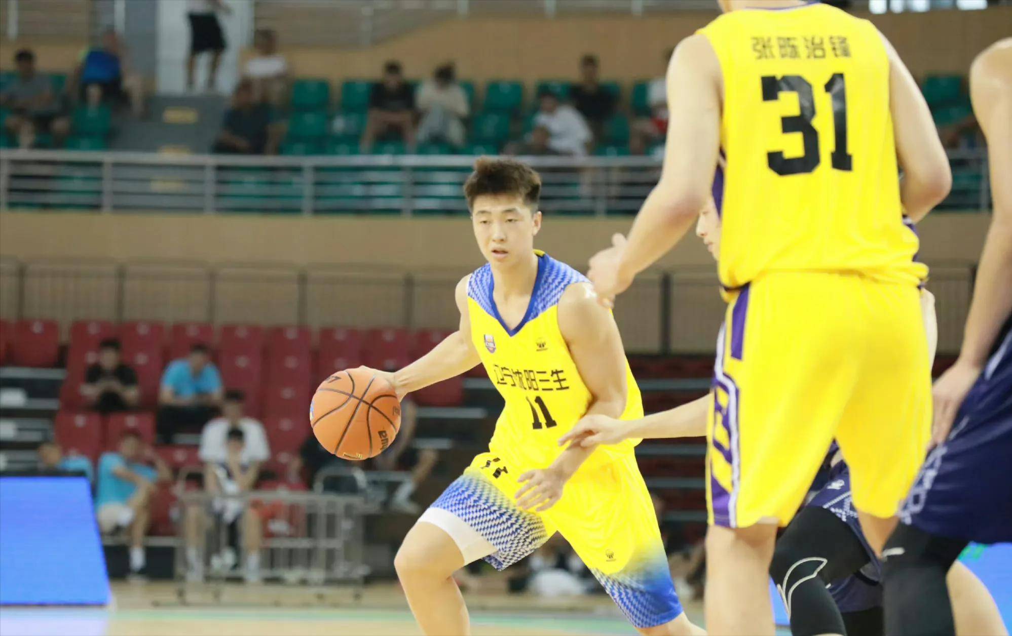 新疆队士气高涨，豪取五连胜成焦点