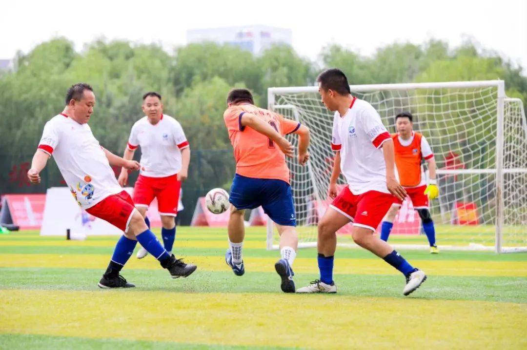 DB彩票官网-足球盛宴再度上演，赛事精彩纷呈