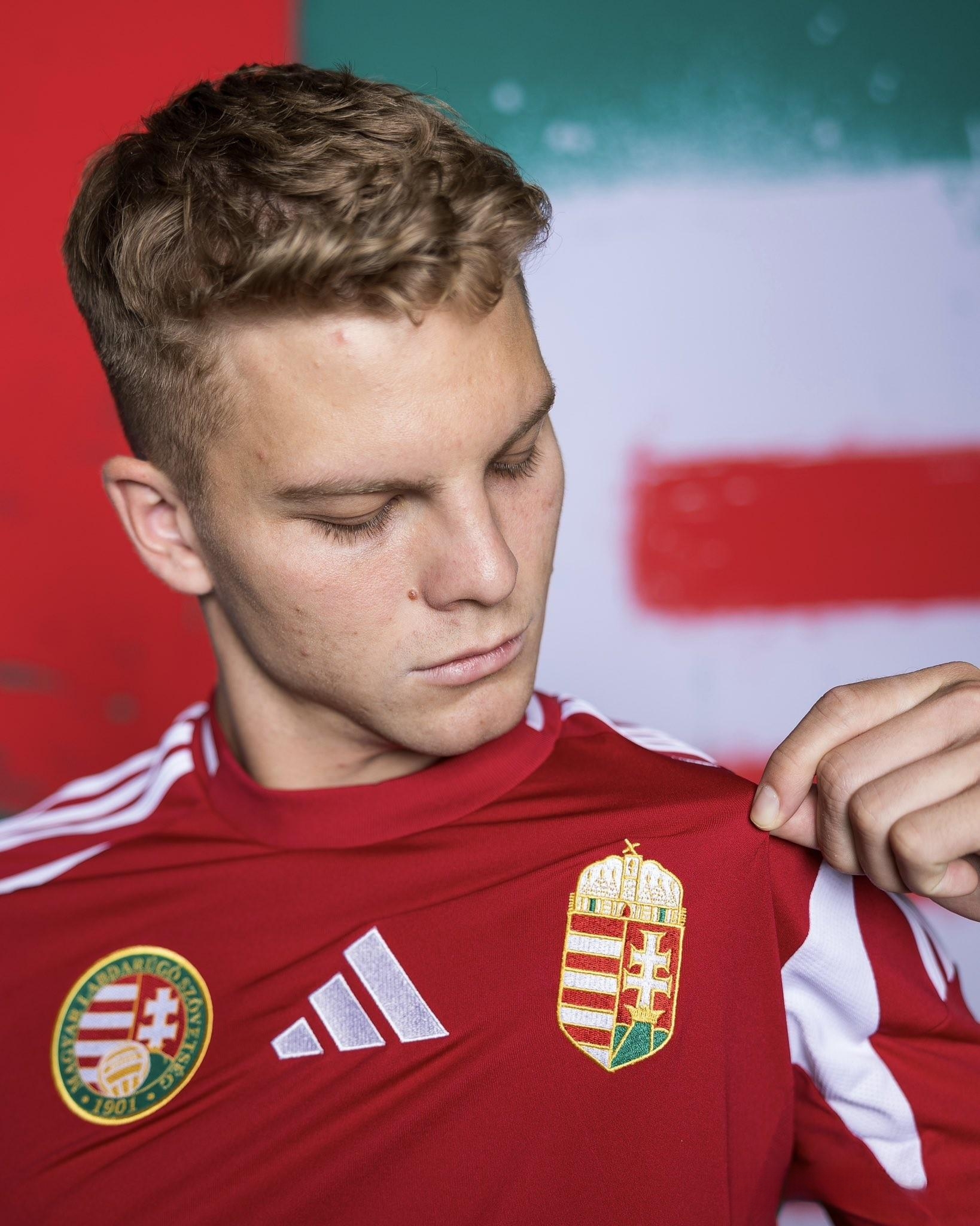 瑞士队险胜匈牙利，欧预赛积分领跑