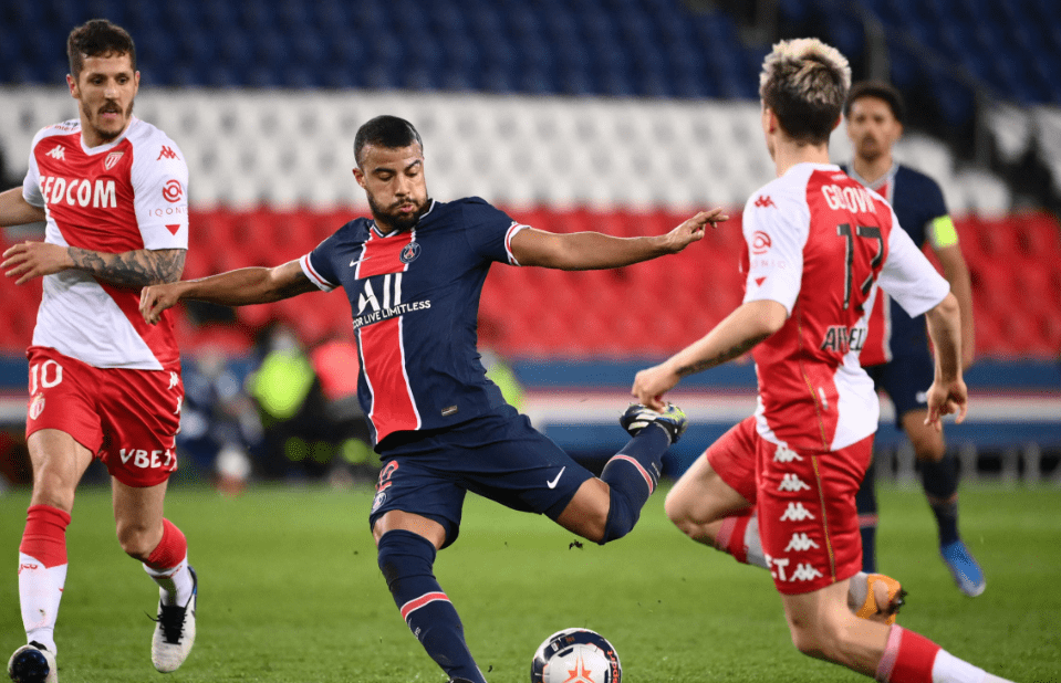 莫纳哥战胜对手，取得关键一场胜利