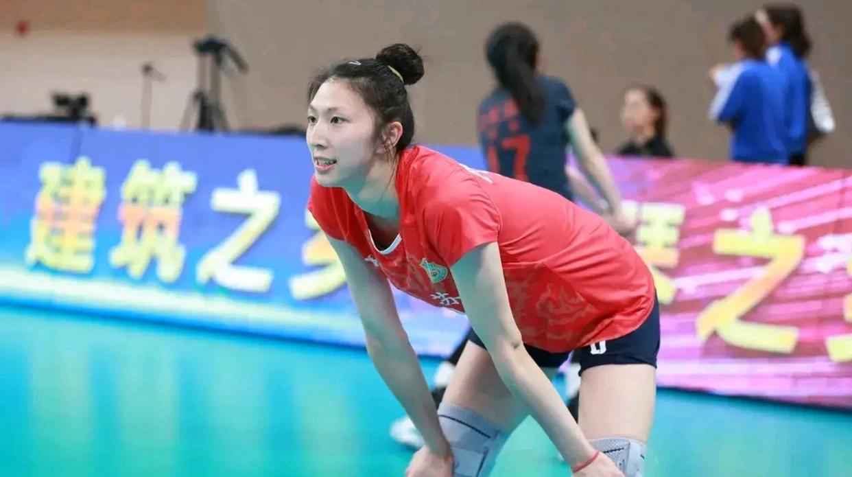 -瑞士新生力量崭露头角，助攻破门轻松取胜