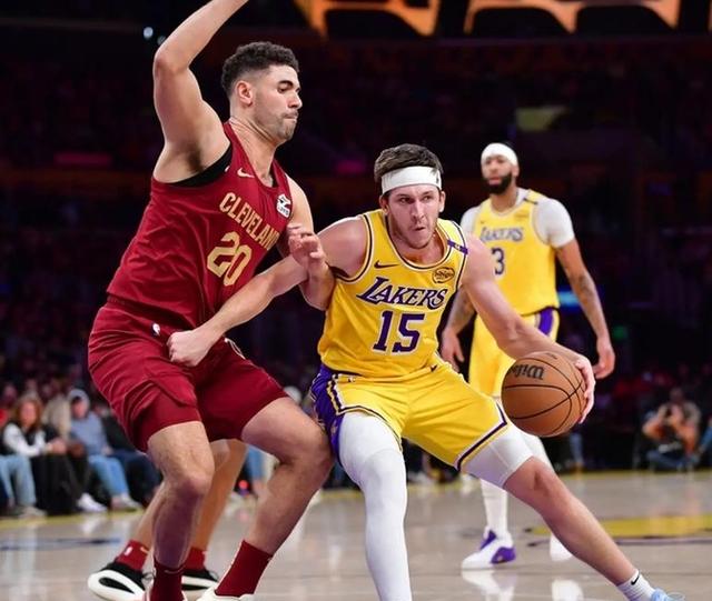 DB彩票入口-湖人胜骑士，浓眉32分仍不敌