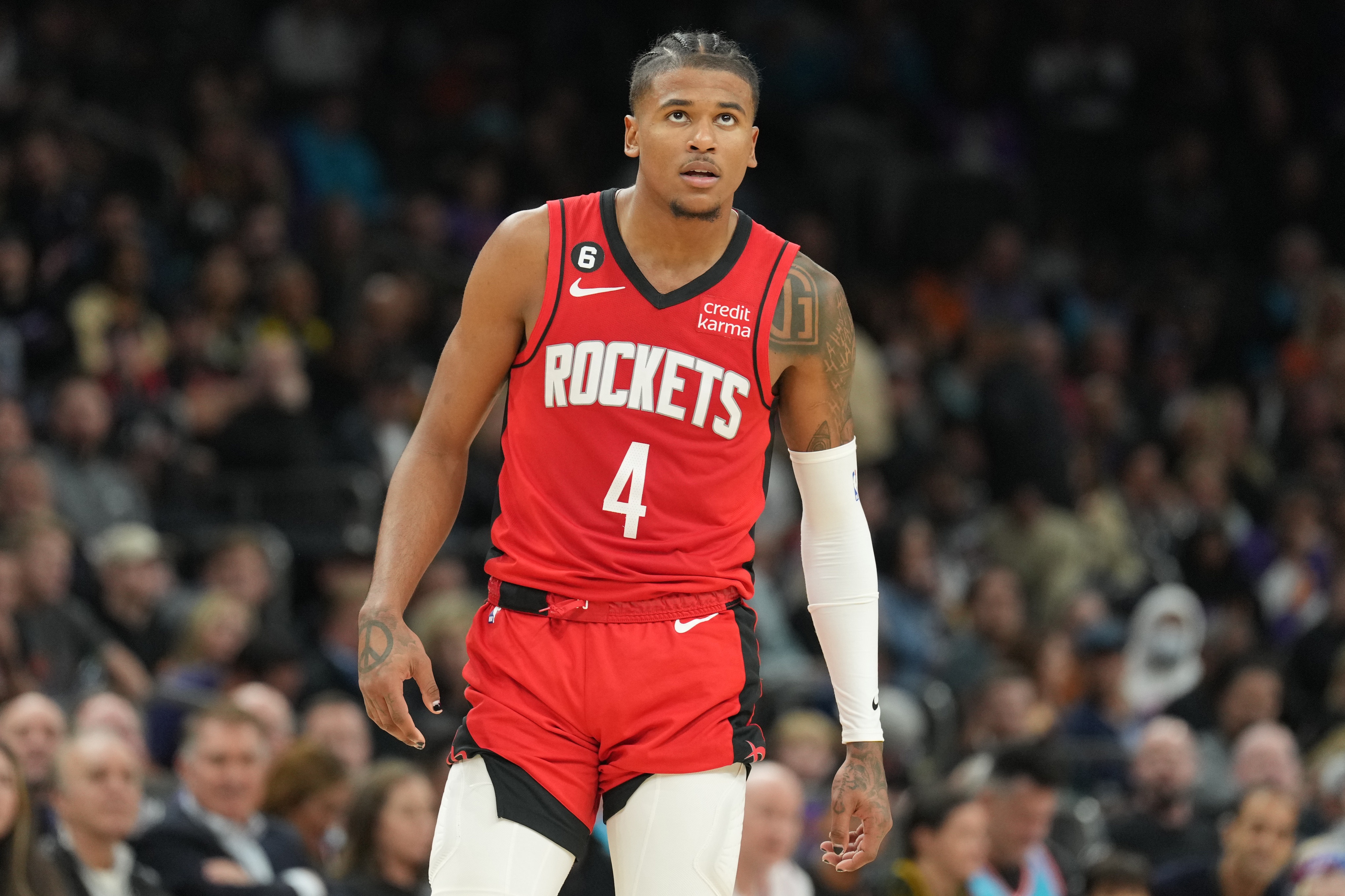 热火胜篮网，取得四连胜