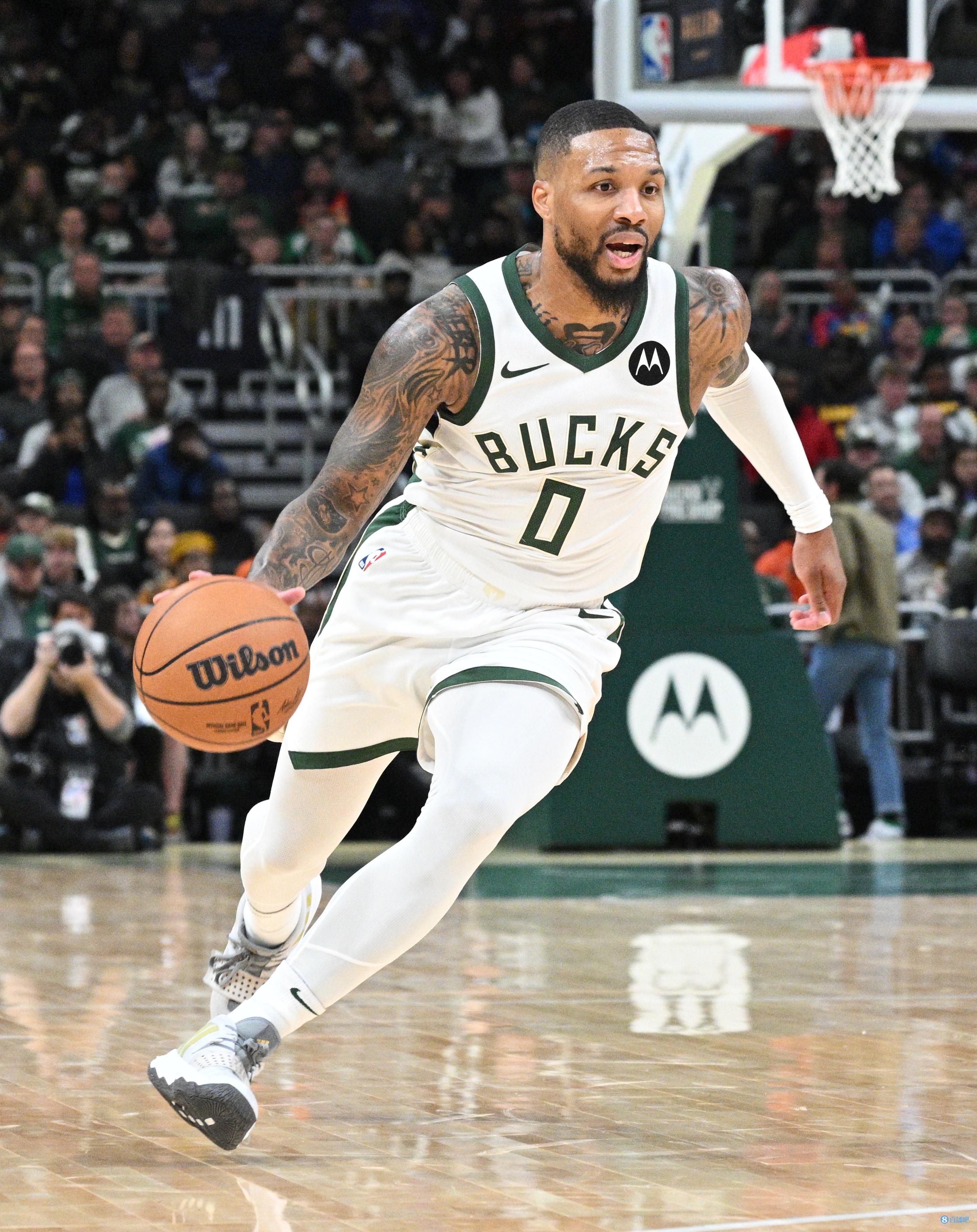 DB彩票试玩-雄鹿主场大胜狼王，豪取胜利