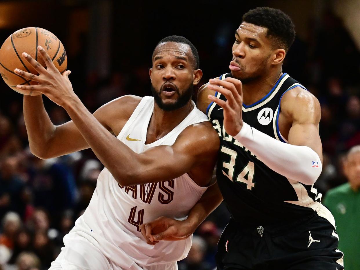 猛豹负于湖人，遭遇三连败