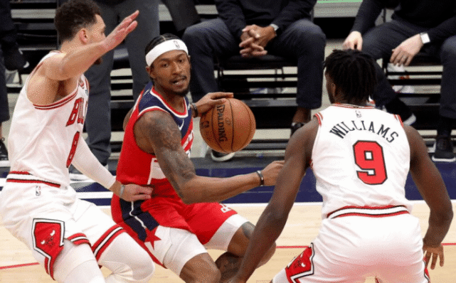 威廉姆斯鏖战索伯车队，塞恩斯状态火热的简单介绍